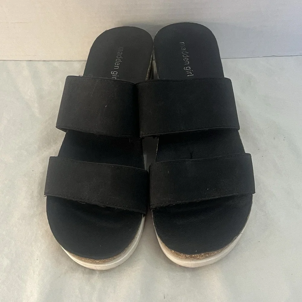 Madden Girl Sandal Black sz 7.5 Wedge Platform‎ Double Strap